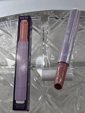 NEW WITH BOX Tarte Maracuja Juicy Lip Vinyl Shimmering Daisy Full Size